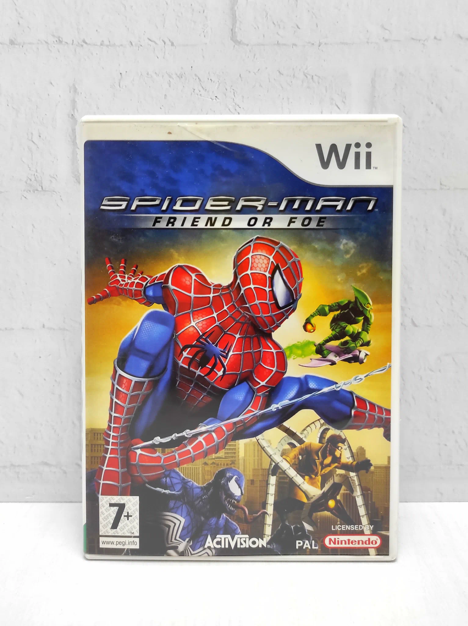 Spider Man Friend or Foe Английский язык видео игра на диске Wii. Товар уцененный